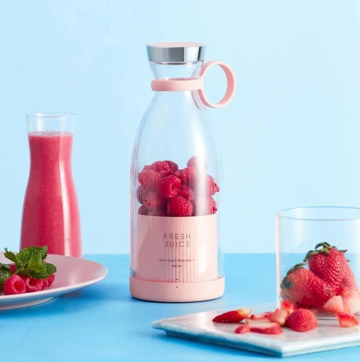 Mini Portable Blender – 380ml Electric Fruit Juicer